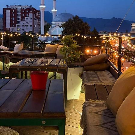The Rooftop Hostel Shkodër Dış mekan fotoğraf