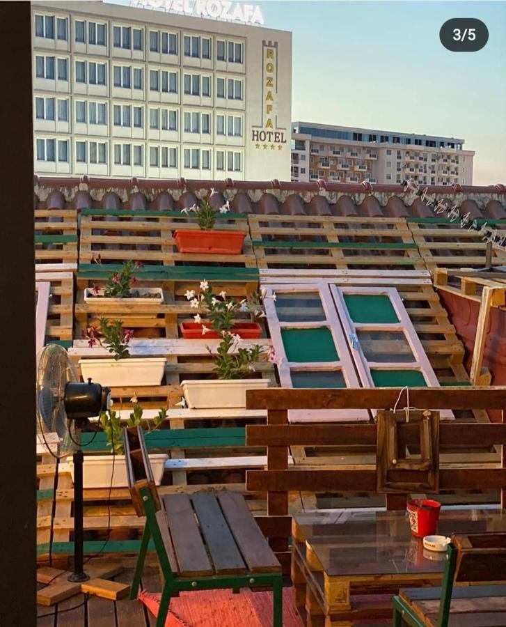 The Rooftop Hostel Shkodër Dış mekan fotoğraf