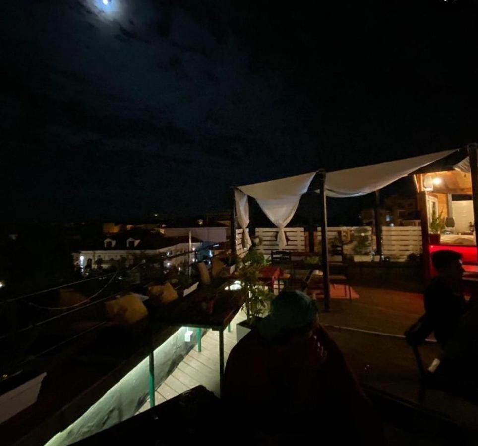 The Rooftop Hostel Shkodër Dış mekan fotoğraf