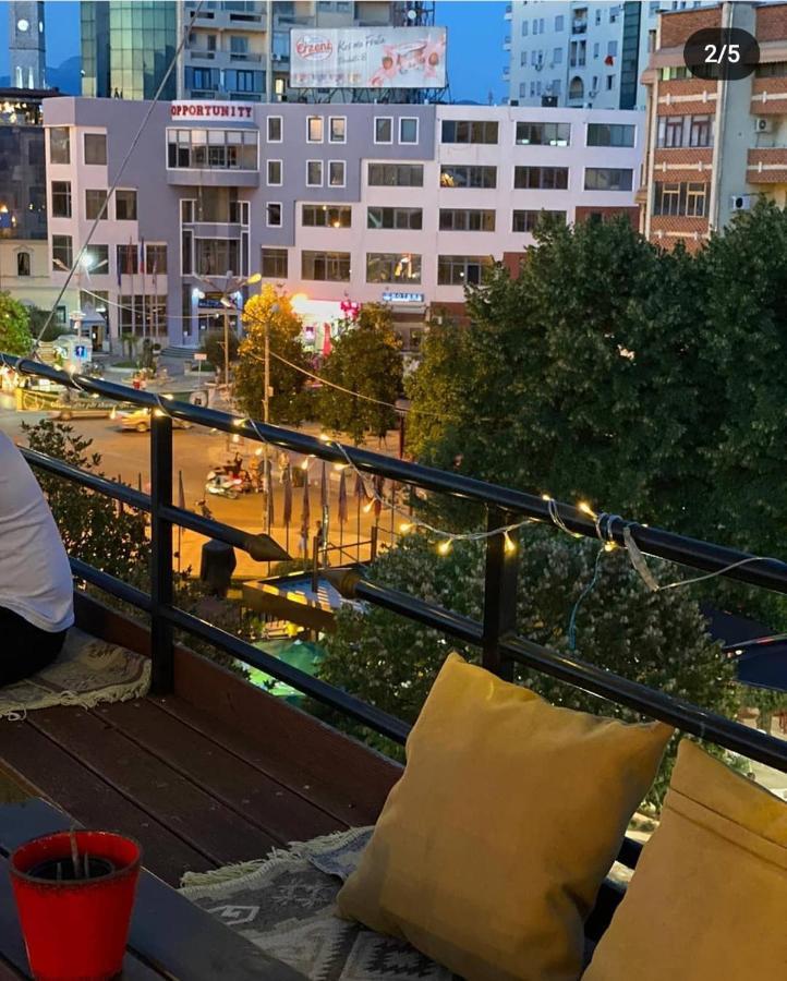 The Rooftop Hostel Shkodër Dış mekan fotoğraf