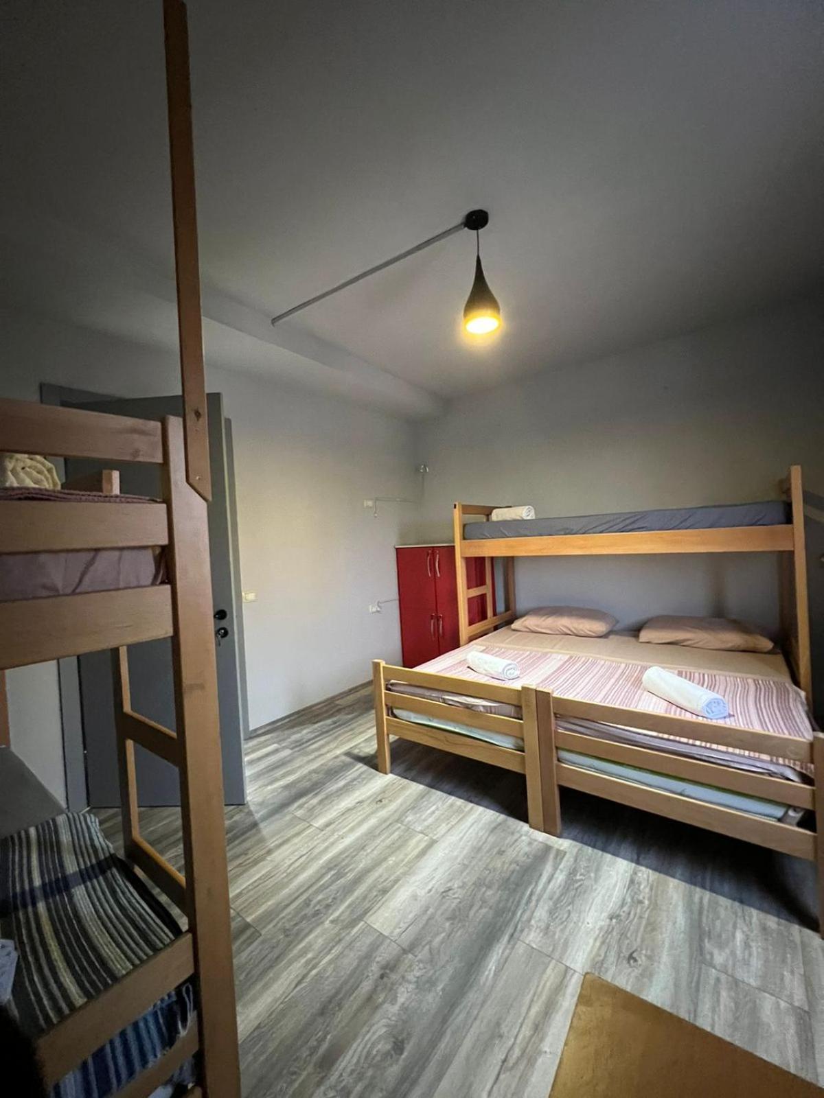 The Rooftop Hostel Shkodër Oda fotoğraf